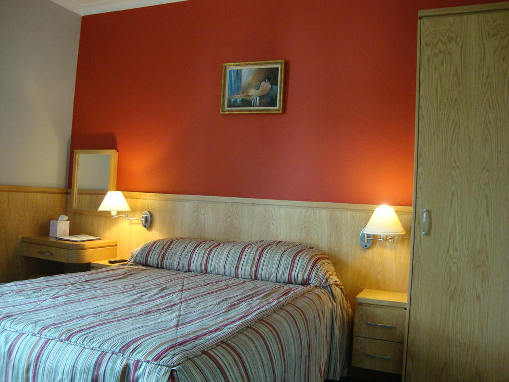Clifford House B & B Rosslare Harbour Szoba fotó